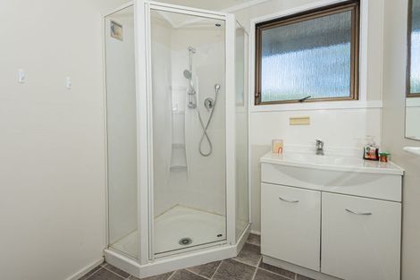 Photo of property in 34 Kowhai Park Road, Maunu, Whangarei, 0110