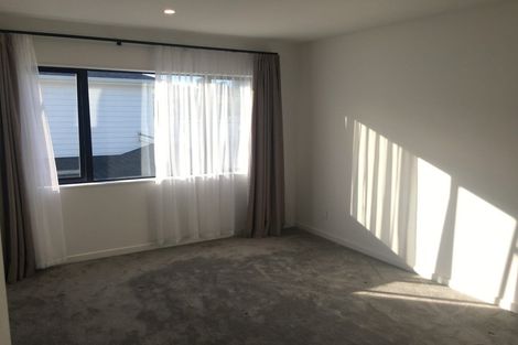 Photo of property in 49 Johns Creek Crescent, Silverdale, 0932