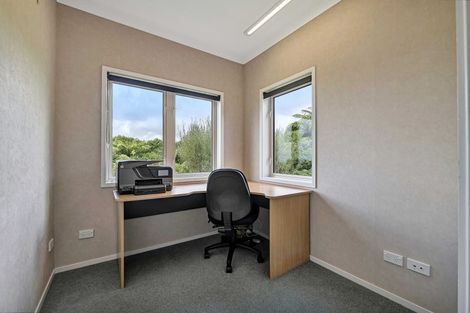 Photo of property in 40 Maunga Heights, Hurworth, New Plymouth, 4371