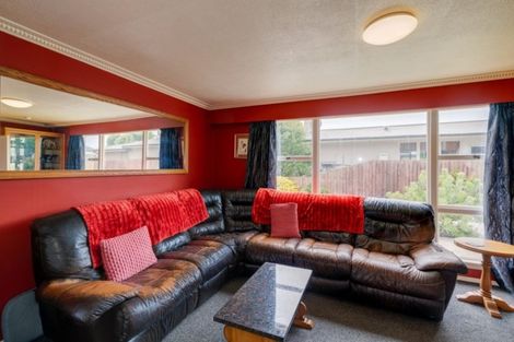 Photo of property in 18 Donnington Street, Parklands, Christchurch, 8083