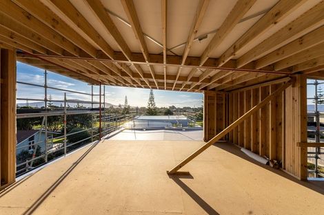 Photo of property in 20a Queens Road, Waikanae Beach, Waikanae, 5036