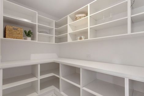 Photo of property in 19 Hutcheson Street, Sydenham, Christchurch, 8023