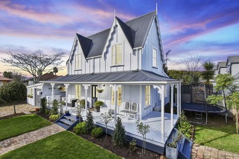 Photo of property in 84 Wattle Farm Road, Wattle Downs, Auckland, 2103