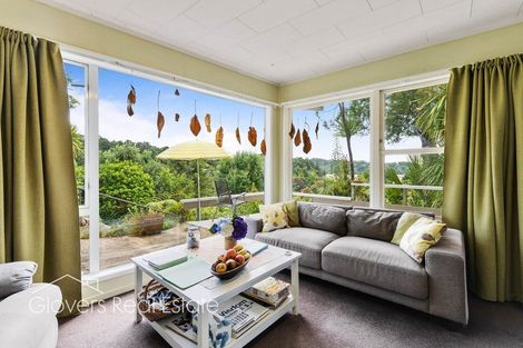 Photo of property in 140 Victory Road, Laingholm, Auckland, 0604