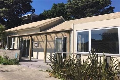 Photo of property in 9a Ocean Road, Paekakariki, 5034