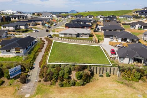 Photo of property in 17 Anglers Way, Omokoroa, 3114