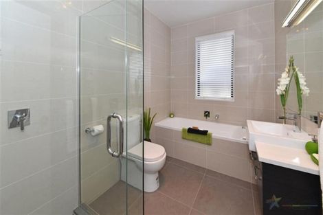 Photo of property in 15 Dawood Place, The Gardens, Auckland, 2105