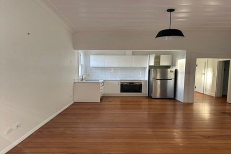 Photo of property in 34 Malcolm Street, Martinborough, 5711