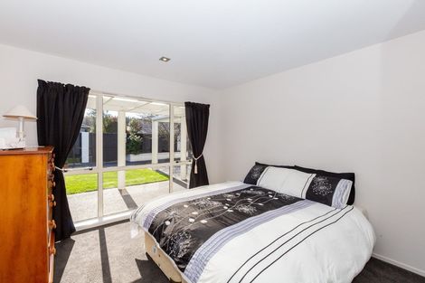 Photo of property in 2 Forest Drive, Parklands, Christchurch, 8083