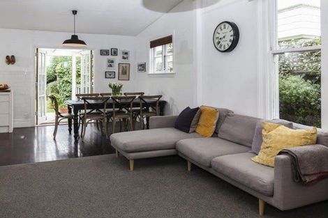 Photo of property in 56 Winton Street, St Albans, Christchurch, 8014