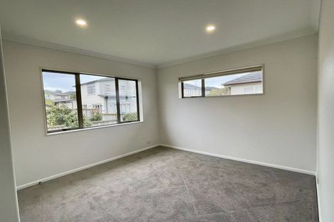 Photo of property in 6 Oak Bark Drive, Schnapper Rock, Auckland, 0632