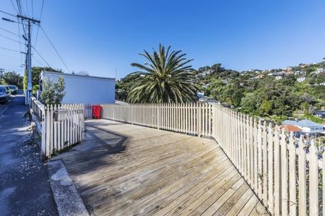 Photo of property in 48 Tio Tio Road, Miramar, Wellington, 6022