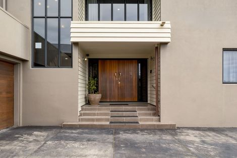 Photo of property in 52 Ruapehu Drive, Fitzherbert, Palmerston North, 4410