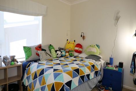 Photo of property in 8 Tui Crescent, Waikanae, 5036