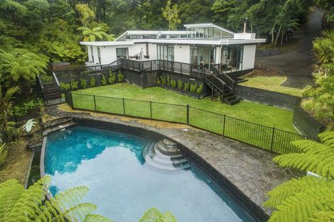 Photo of property in 14 Kopiko Road, Titirangi, Auckland, 0604