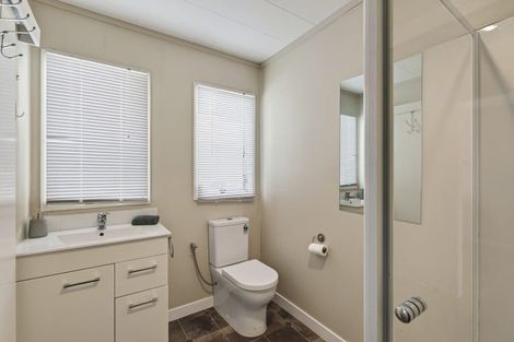 Photo of property in 4/311 Carrington Street, Vogeltown, New Plymouth, 4310