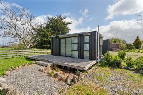 Photo of property in 120 Waihakeke Road, Waihakeke, Carterton, 5792