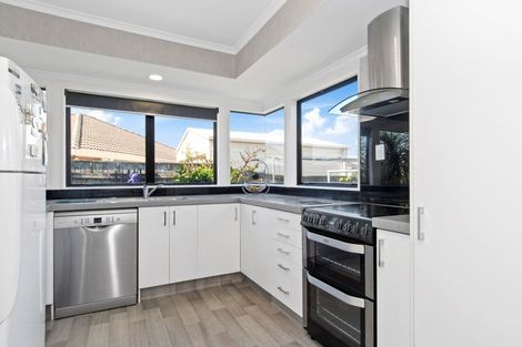 Photo of property in 4 Verbena Glen, Mount Maunganui, 3116