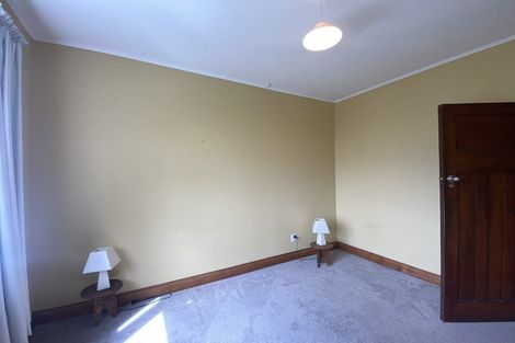 Photo of property in 32 Rodrigo Road, Kilbirnie, Wellington, 6022
