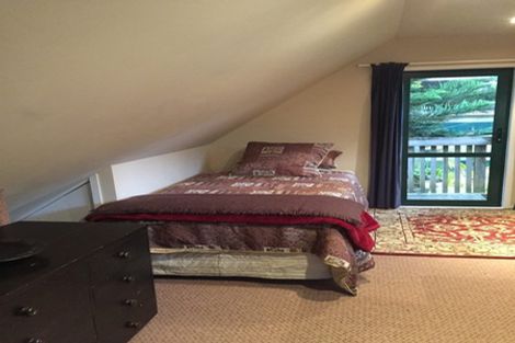 Photo of property in 31 Daffodil Street, Titirangi, Auckland, 0604