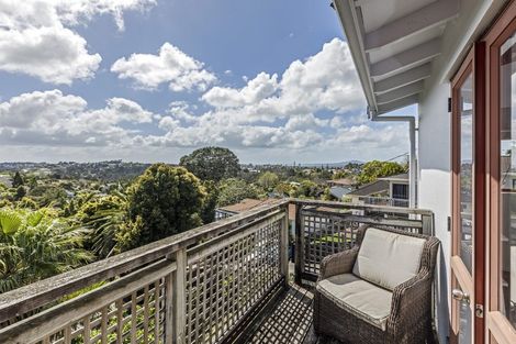 Photo of property in 4/149a Mokoia Road, Birkenhead, Auckland, 0626