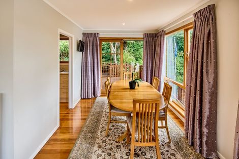 Photo of property in 46 Homewood Crescent, Karori, Wellington, 6012