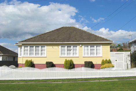 Photo of property in 15 Brooking Street, Tawhero, Whanganui, 4501