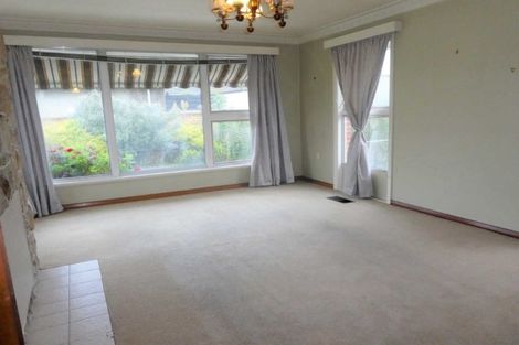 Photo of property in 33 Hanrahan Street, Upper Riccarton, Christchurch, 8041