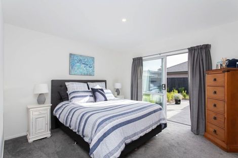 Photo of property in 24 Karere Avenue, Marshland, Christchurch, 8083