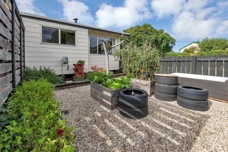 Photo of property in 6 Vera Heights, Maungakaramea, Whangarei, 0178