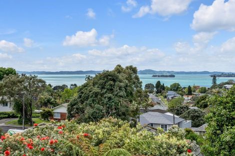 Photo of property in 2/40 Cook Street, Howick, Auckland, 2014