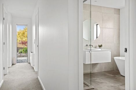 Photo of property in 16 Willoughby Place, Clyde, 9330