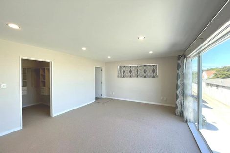 Photo of property in 14a Bridge Avenue, Te Atatu South, Auckland, 0610