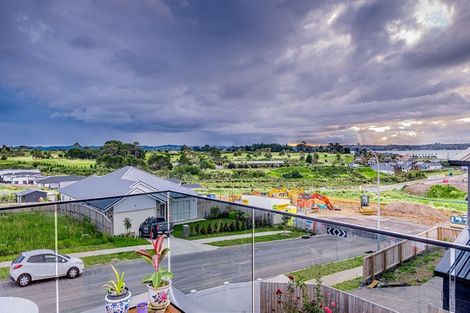Photo of property in 48 Eighth View Avenue, Beachlands, Auckland, 2018