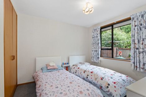 Photo of property in 1/8 Torvill And Dean Lane, Cashmere, Christchurch, 8022