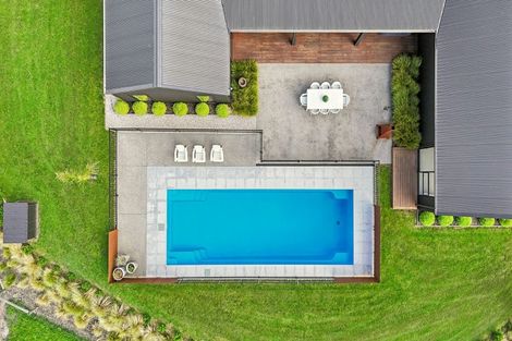 Photo of property in 11 Shirtcliff Lane, Redwood Valley, Richmond, 7081