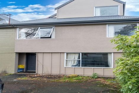 Photo of property in 31f Duke Street, North Dunedin, Dunedin, 9016