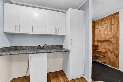 Photo of property in 8 Elizabeth Place, Ferndale, New Plymouth, 4310