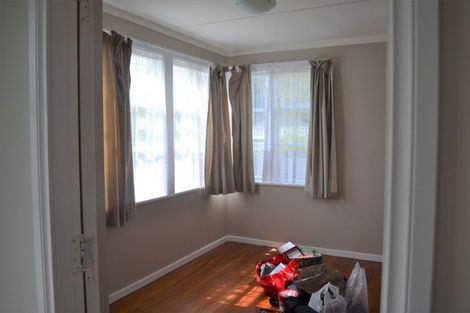 Photo of property in 44 Shearer Crescent, Naenae, Lower Hutt, 5011