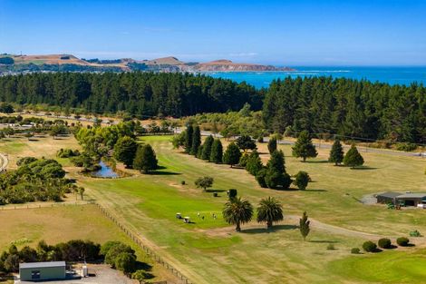 Photo of property in 6 Knowles Crescent, Kaikoura Flat, Kaikoura, 7371