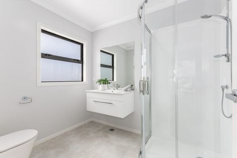 Photo of property in 128 Jamaica Drive, Grenada North, Wellington, 5028