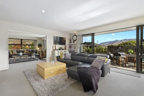 Photo of property in 9 Judge And Jury Drive, Lake Hayes, Queenstown, 9304