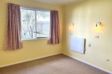 Photo of property in 17 Princeton Road, Raumati Beach, Paraparaumu, 5032