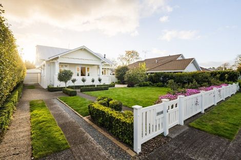 Photo of property in 6 Grosvenor Street, Cambridge, 3434