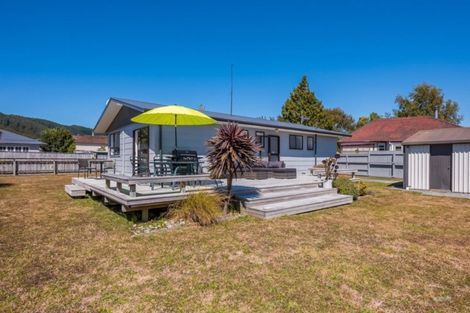 Photo of property in 21 William Booth Grove, Trentham, Upper Hutt, 5018