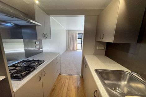 Photo of property in 55 Blakeborough Drive, Forrest Hill, Auckland, 0620