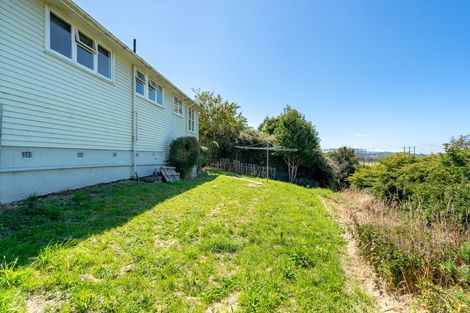Photo of property in 27 Hanlon Street, Halfway Bush, Dunedin, 9010