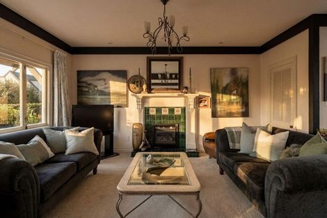 Photo of property in 16 Hinewa Road, Otumoetai, Tauranga, 3110