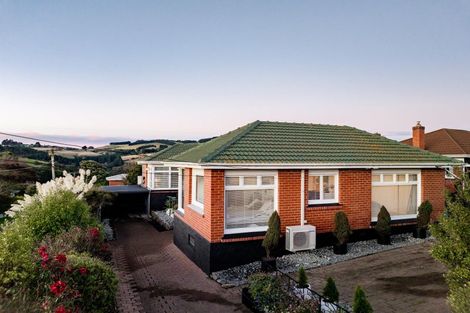 Photo of property in 43 Duckworth Street, Andersons Bay, Dunedin, 9013