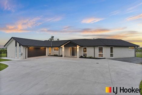 Photo of property in 75 Waimanu Awa Road, Runciman, Drury, 2579